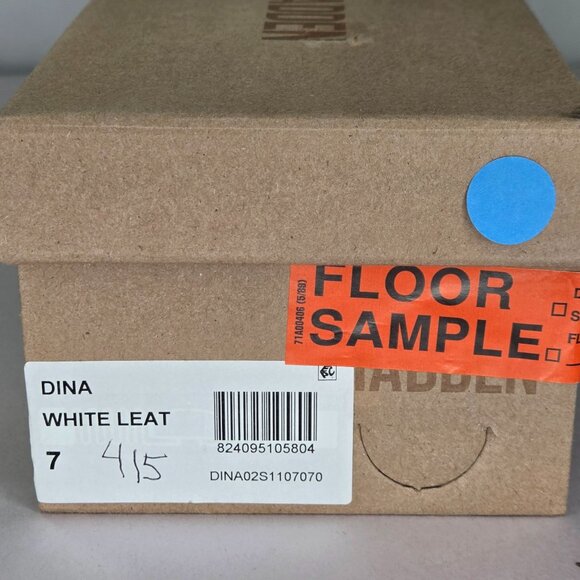 NWOT Steve Madden Dina Flat Sandals - White - Picture 6 of 7